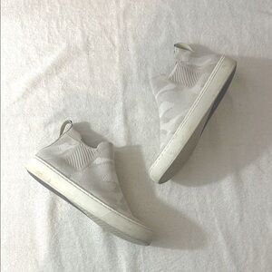 Rothy’s High Top Slip On Sneakers